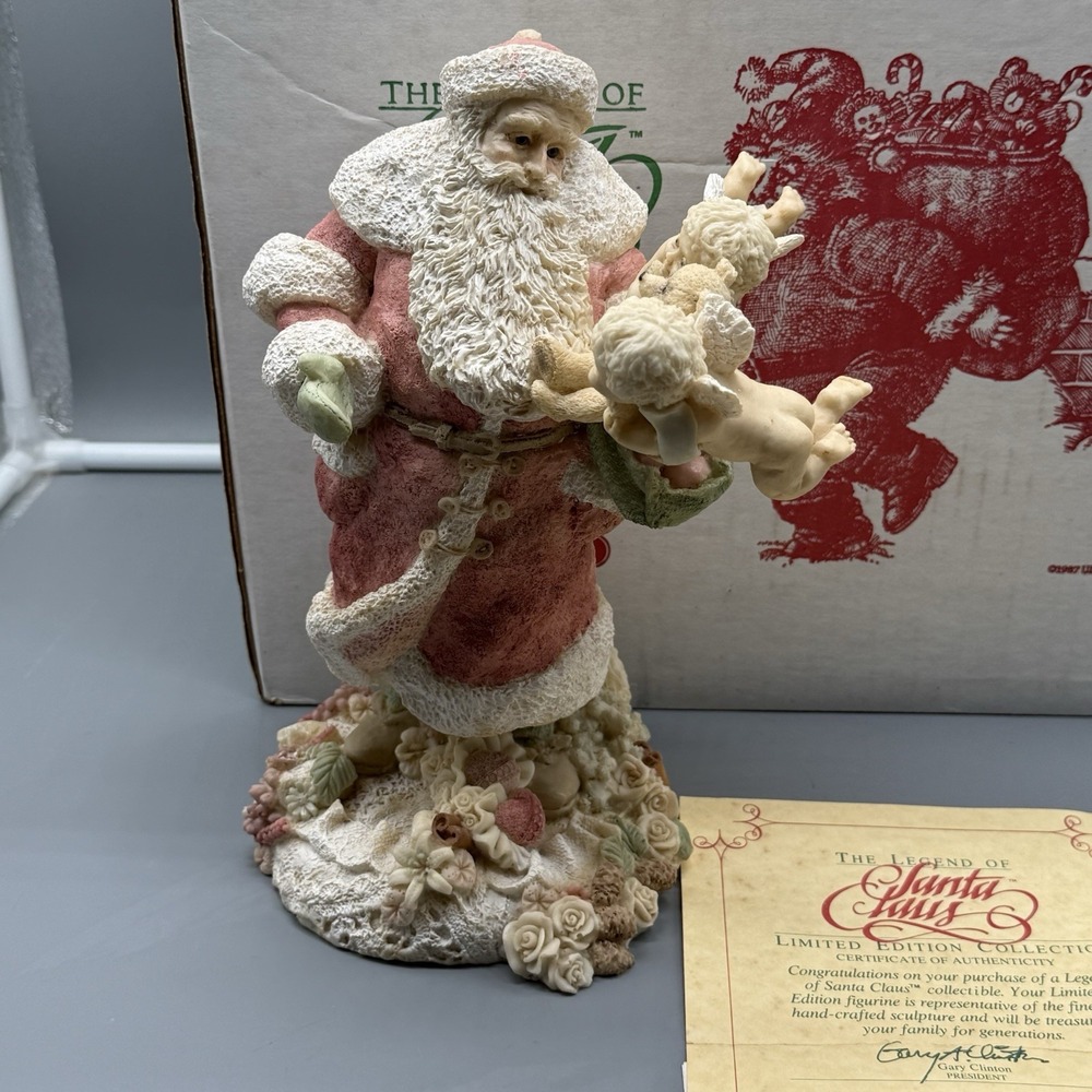United Design The Legend of Santa Claus Victorian Santa Teddy Suzan Bradford - Picture 2 of 8